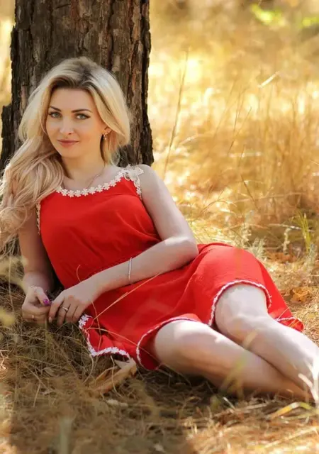 Я Яна, 40, знакомлюсь для совместных путешествий в Ижевске