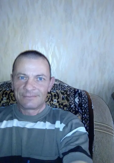 Алексей из Новокузнецка, мне 52, познакомлюсь без обязательств