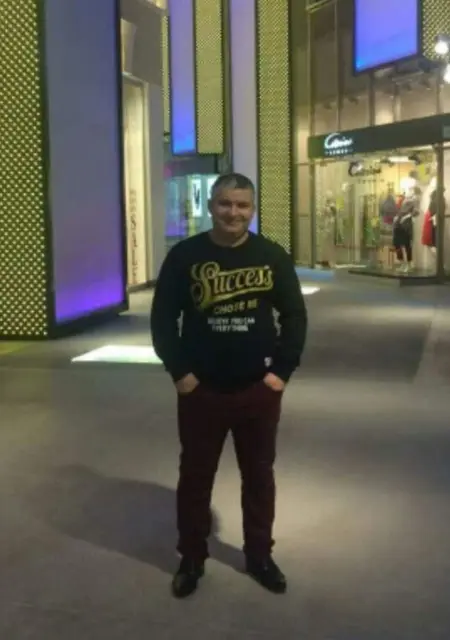 Artur из Подольска, ищу на сайте знакомства на одну ночь