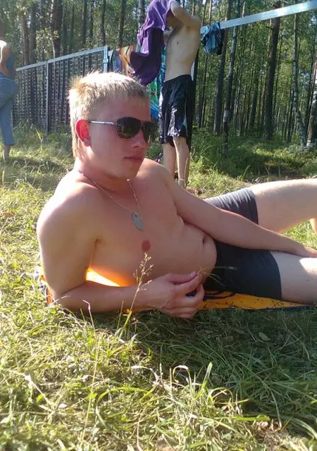 Я Aleksandr, 34, знакомлюсь на одну ночь в Тихвине