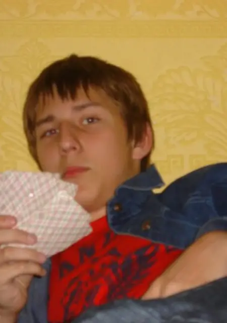 Андрей из Валдая, мне 34, познакомлюсь на одну ночь