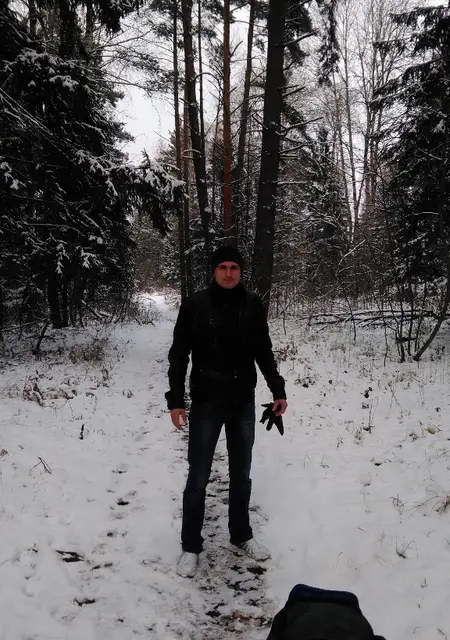 Сергей из Абинска, мне 37, познакомлюсь на одну ночь