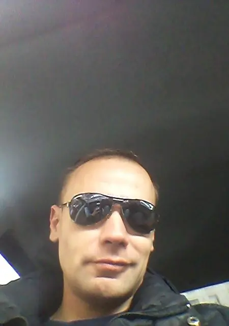 Я Александр, 43, знакомлюсь без обязательств в Одинцово