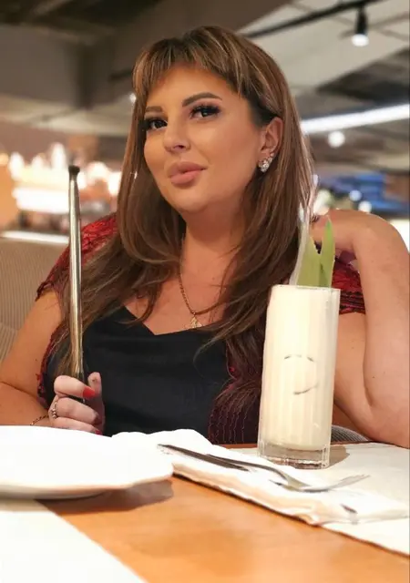 Ксюша из Санкт-Петербурга, мне 28, познакомлюсь для постоянных отношений