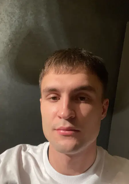 Данила из Якутска, мне 20, познакомлюсь на одну ночь