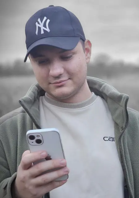 Я Никита, 19, знакомлюсь для вирта в Москве