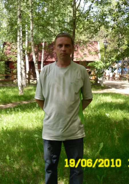 Я Сергей, 81, знакомлюсь на одну ночь в Губкинском