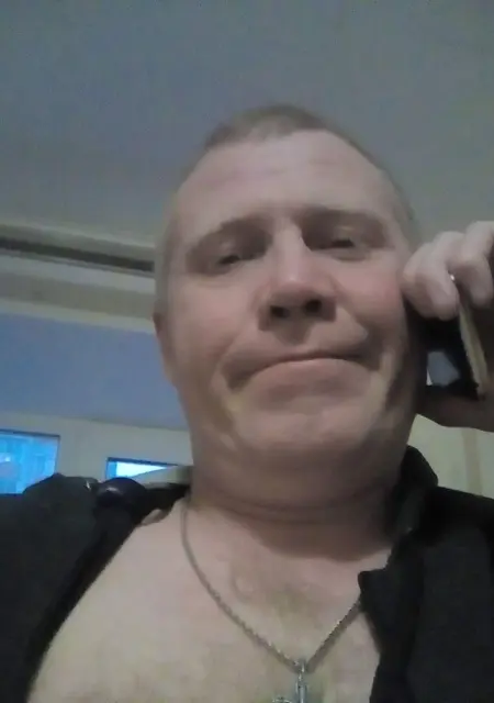 Я Александр, 52, из Сыктывкара, ищу знакомство для приятного времяпровождения