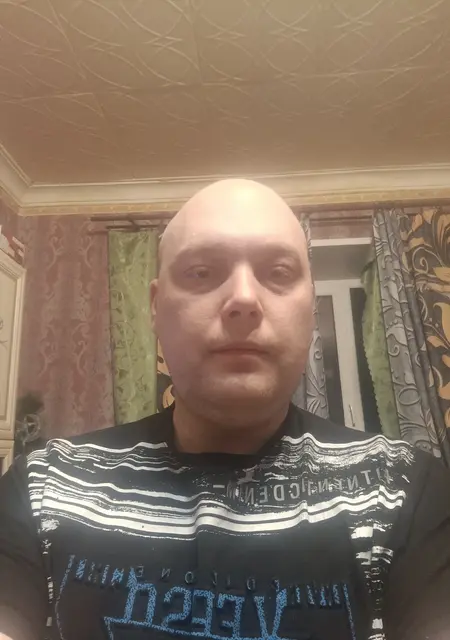 Андрей из Северодвинска, мне 35, познакомлюсь без обязательств