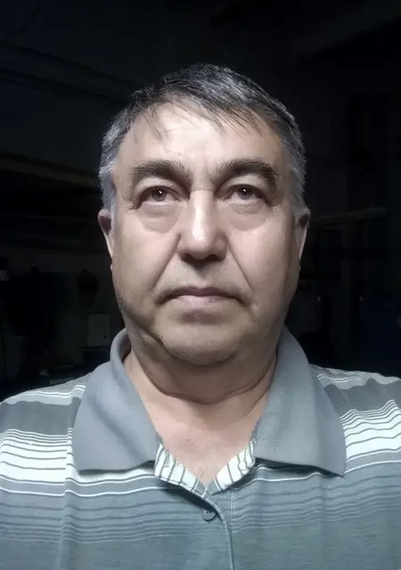 Я Ульфат, 60, знакомлюсь без обязательств в Набережных Челнах