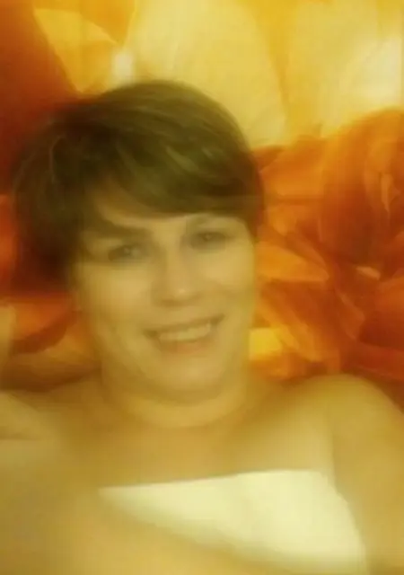 Я Ольга, 47, из Ростова-на-Дону, ищу знакомства без обязательств