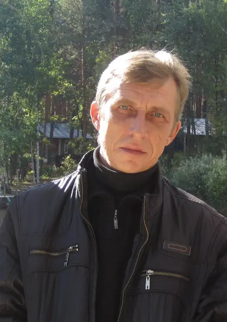 Роман из Воронежа, ищу на сайте знакомства на одну ночь