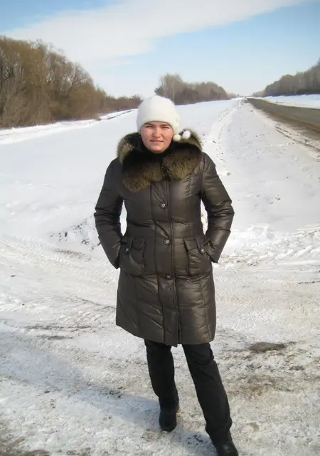 Я Лена, 37, знакомлюсь на одну ночь в Владивостоке