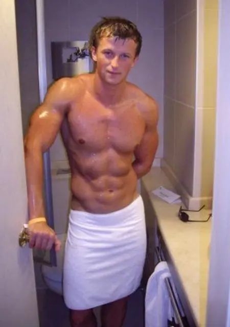 Сэрго из Валуек, мне 31, познакомлюсь на одну ночь