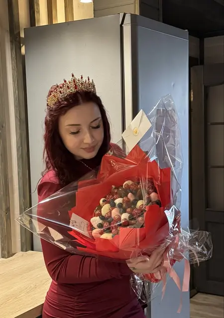 Диана из Мурманска, мне 21, познакомлюсь для дружбы