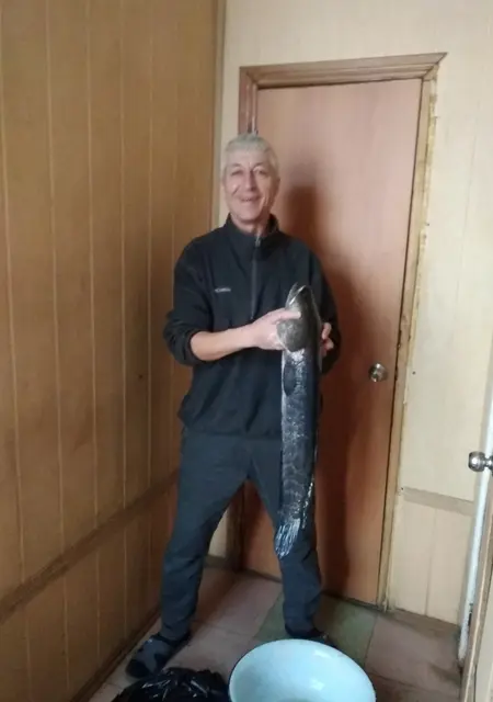 Абдисамад из Владивостока, ищу на сайте знакомства на одну ночь