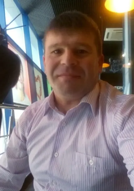 Я Алекс, 51, из Партизанска, ищу знакомства на одну ночь