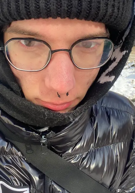 Я Nikolay, 20, знакомлюсь для постоянных отношений в Томске