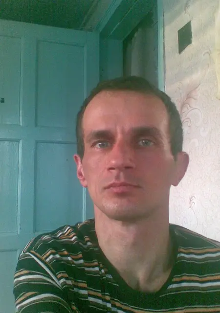 Я Андрей, 47, из Черкесска, ищу знакомства без обязательств