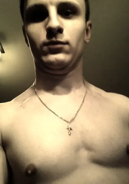 Иван К из Железногорска, ищу на сайте знакомства на одну ночь