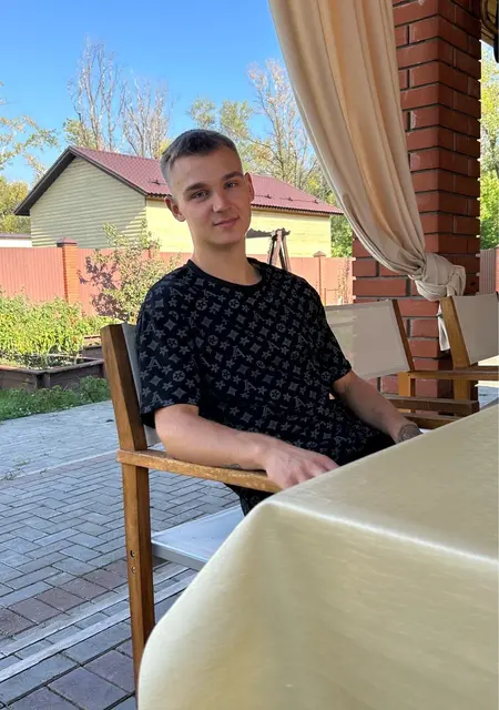 Я Даниил, 24, из Самары, ищу знакомство для приятного времяпровождения