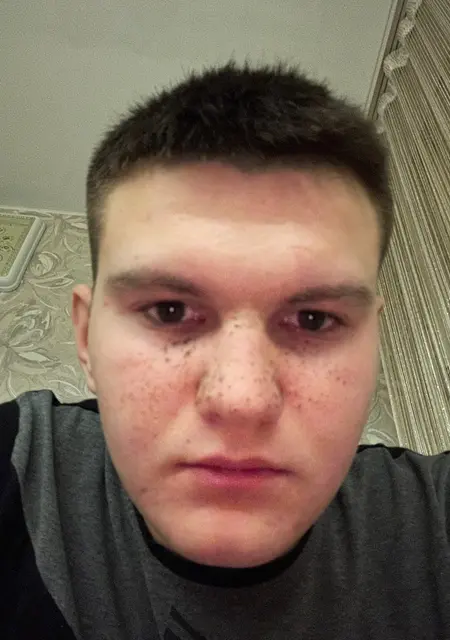 Дамир из Энгельса, ищу на сайте знакомства на одну ночь