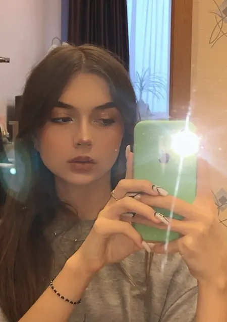 Викусик из Кирова, мне 21, познакомлюсь для приятного времяпровождения