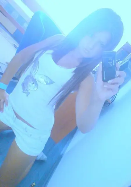 Злата из Сысерти, мне 20, познакомлюсь для общения