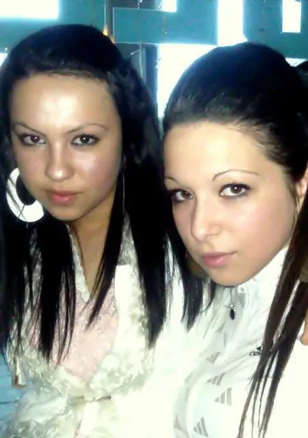 Диана из Привольной, мне 18, познакомлюсь на одну ночь