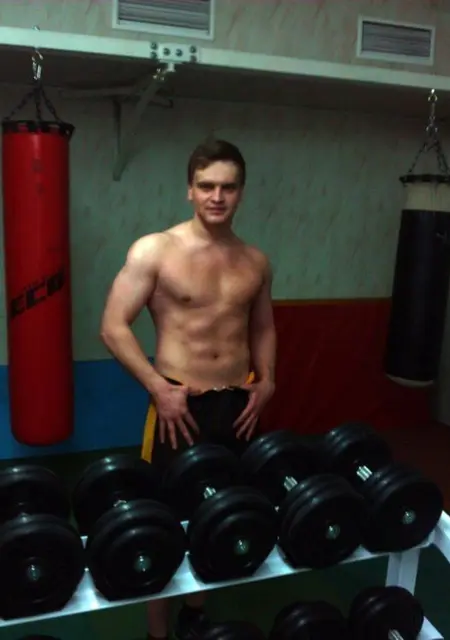 Я Базиль, 35, из Ставрополя, ищу знакомства без обязательств