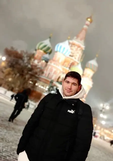 Я Laurenbo, 25, из Владивостока, ищу знакомства без обязательств