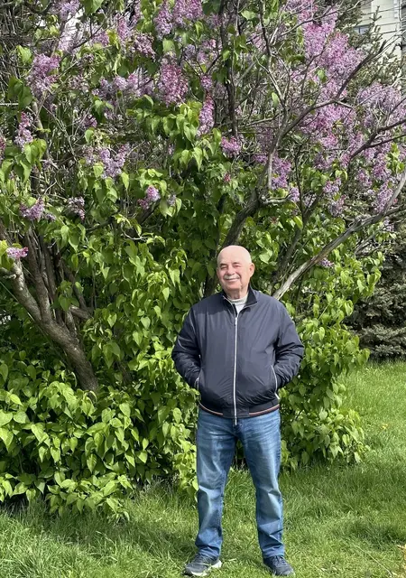 Я Григорий, 71, из Казани, ищу знакомства без обязательств