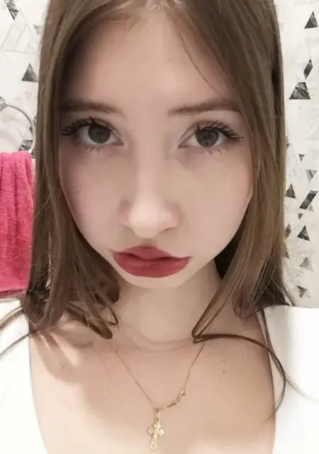 Диана из Новосибирска, ищу на сайте общение