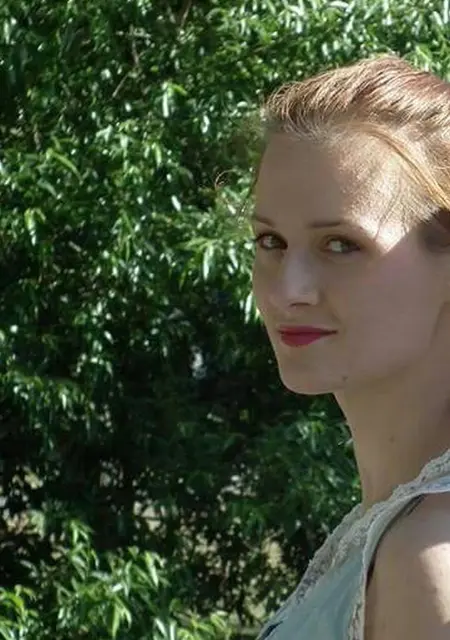 Милана из Заинска, мне 21, познакомлюсь для общения