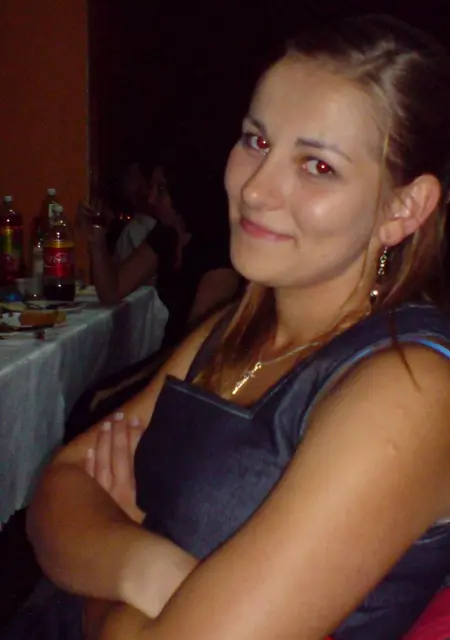 Я Авелина, 27, из Бородина, ищу знакомство для вирта