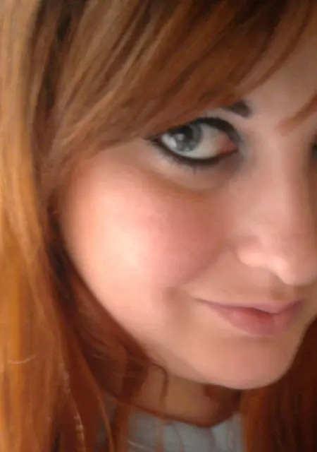 Ольга из Павловска, мне 26, познакомлюсь для общения