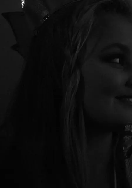 Я Татьяна, 25, из Великих Лук, ищу знакомство для постоянных отношений