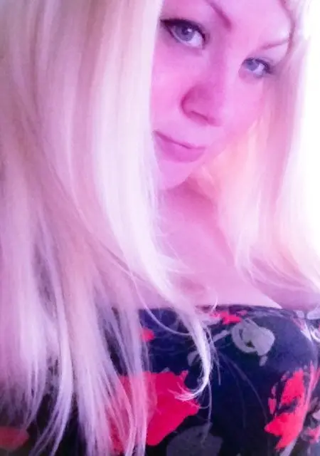 Я Katty White, 39, из Воскресенска, ищу знакомство для постоянных отношений