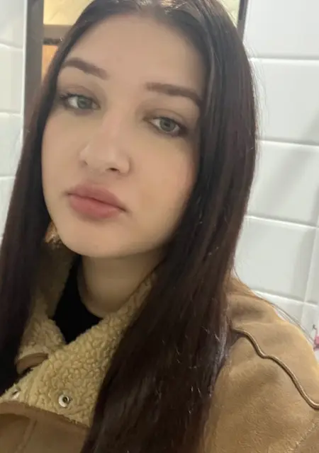 Я Lila, 23, из Ростова-на-Дону, ищу знакомство для приятного времяпровождения