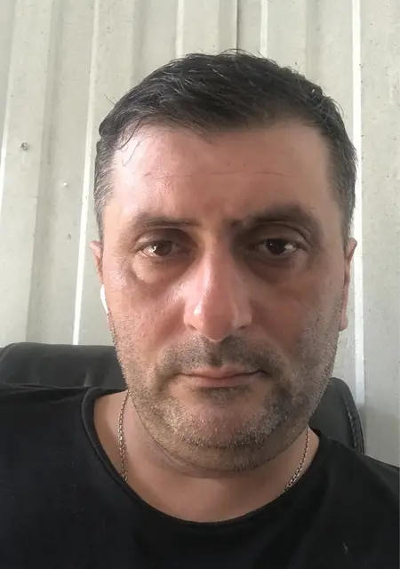 Геворк из Сочи, мне 41, познакомлюсь для общения