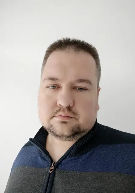 Александр из Жлобина, мне 25, познакомлюсь для приятного времяпровождения