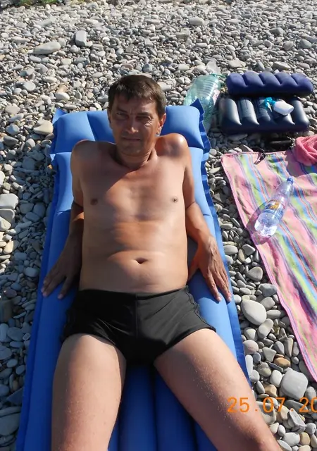 Серый из Новоалександровска, ищу на сайте знакомства на одну ночь