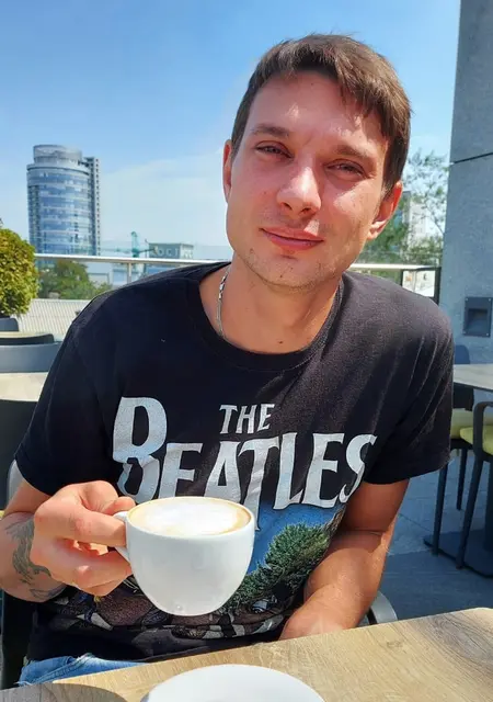 Я Александр, 34, знакомлюсь без обязательств в Никополе