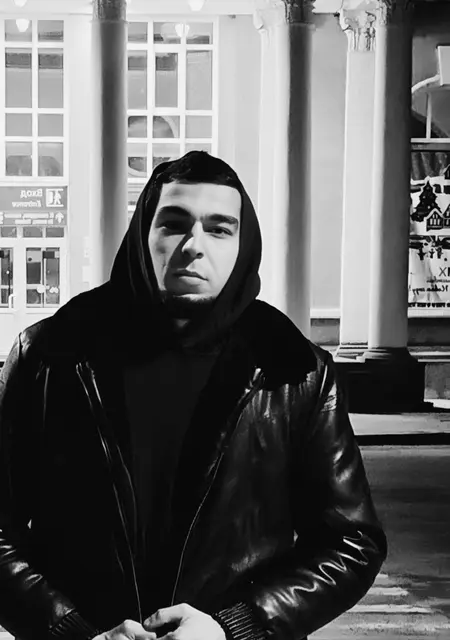 Адам из Ставрополя, мне 22, познакомлюсь для открытые отношения