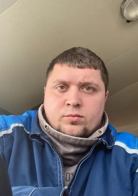 Я Николай, 30, из Нерюнгри, ищу знакомство для постоянных отношений