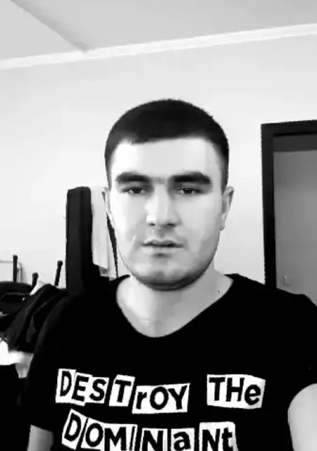 Салим из Дубны, мне 37, познакомлюсь для приятного времяпровождения