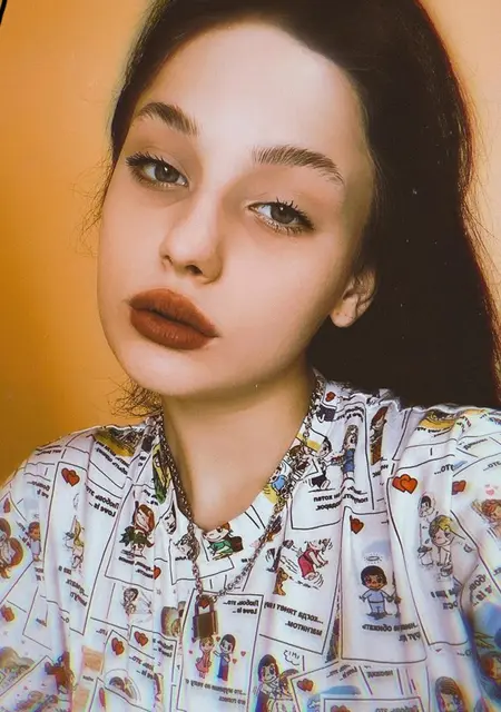 Галина из Воронежа, мне 27, познакомлюсь без обязательств