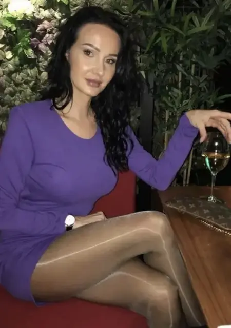 Я Кристина, 39, из Тулы, ищу знакомство для постоянных отношений