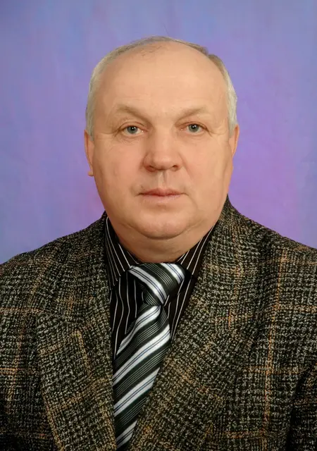 Alexandr из Заринска, мне 64, познакомлюсь для общения