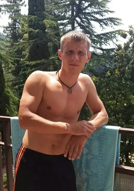 Я Денис, 40, знакомлюсь на одну ночь в Сергиевом Посаде